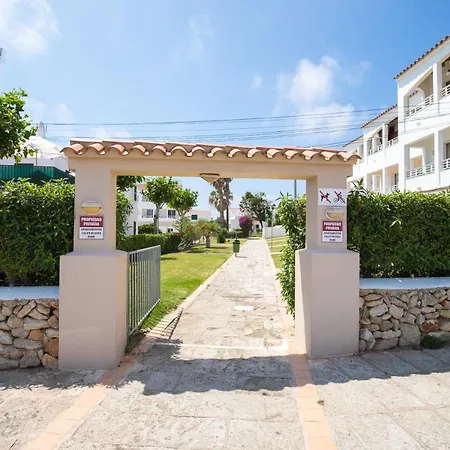 Cala En Blanes Park アパート *